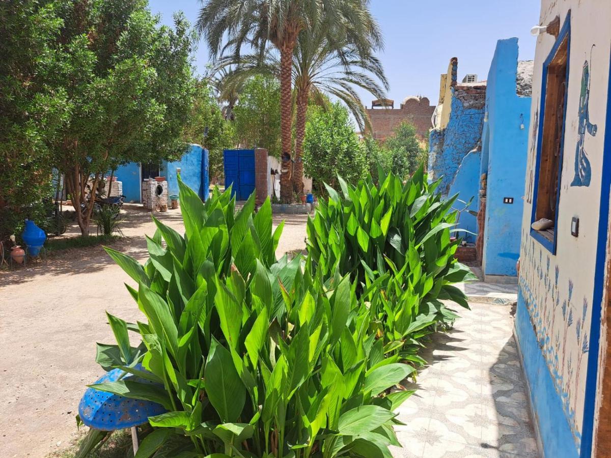 Luxor Old Nile Hotel Bagian luar foto