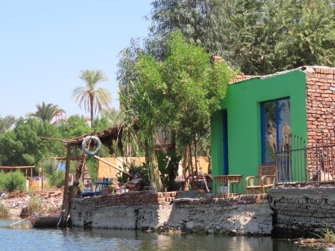 Luxor Old Nile Hotel Bagian luar foto
